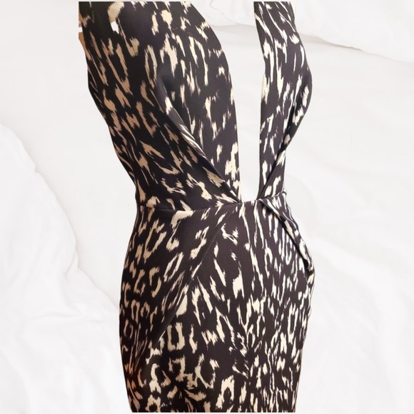 Finders Keepers 'The Creator' Ivory Leopard Print Medium Dress NWT - Picture 4 of 9